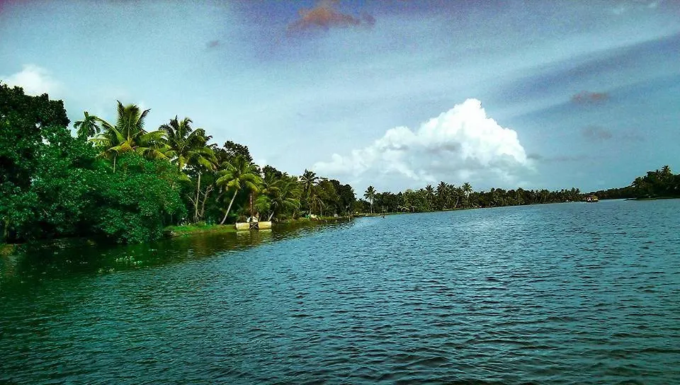 Sea Breeze Beach Home Alappuzha 0*,
